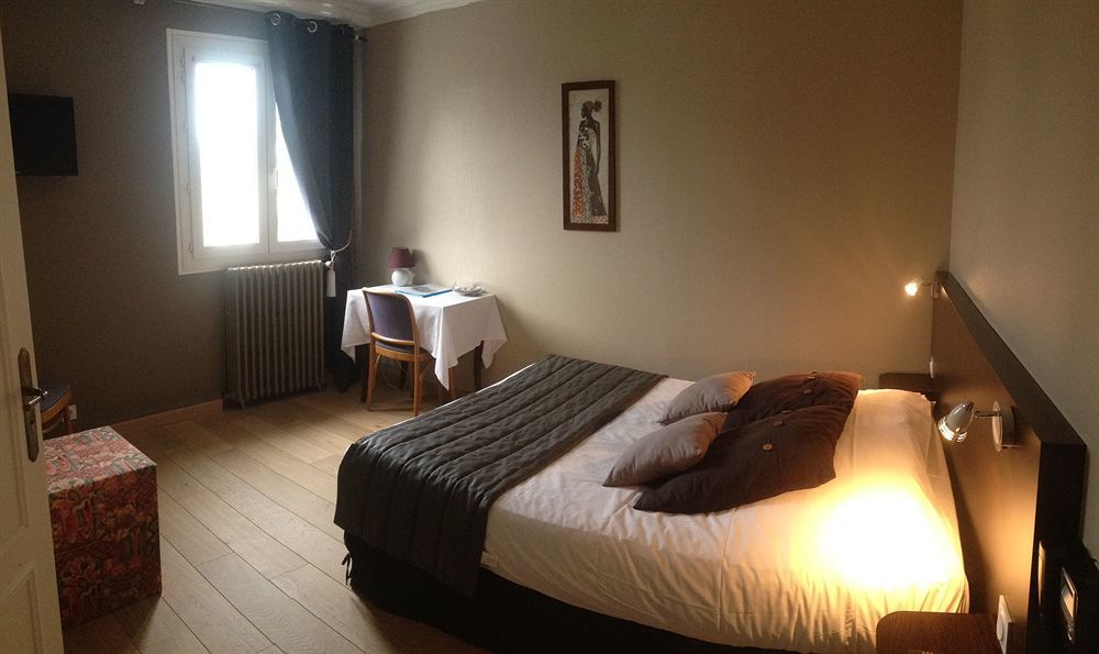 פמפול Hotel Restaurant De La Marne מראה חיצוני תמונה