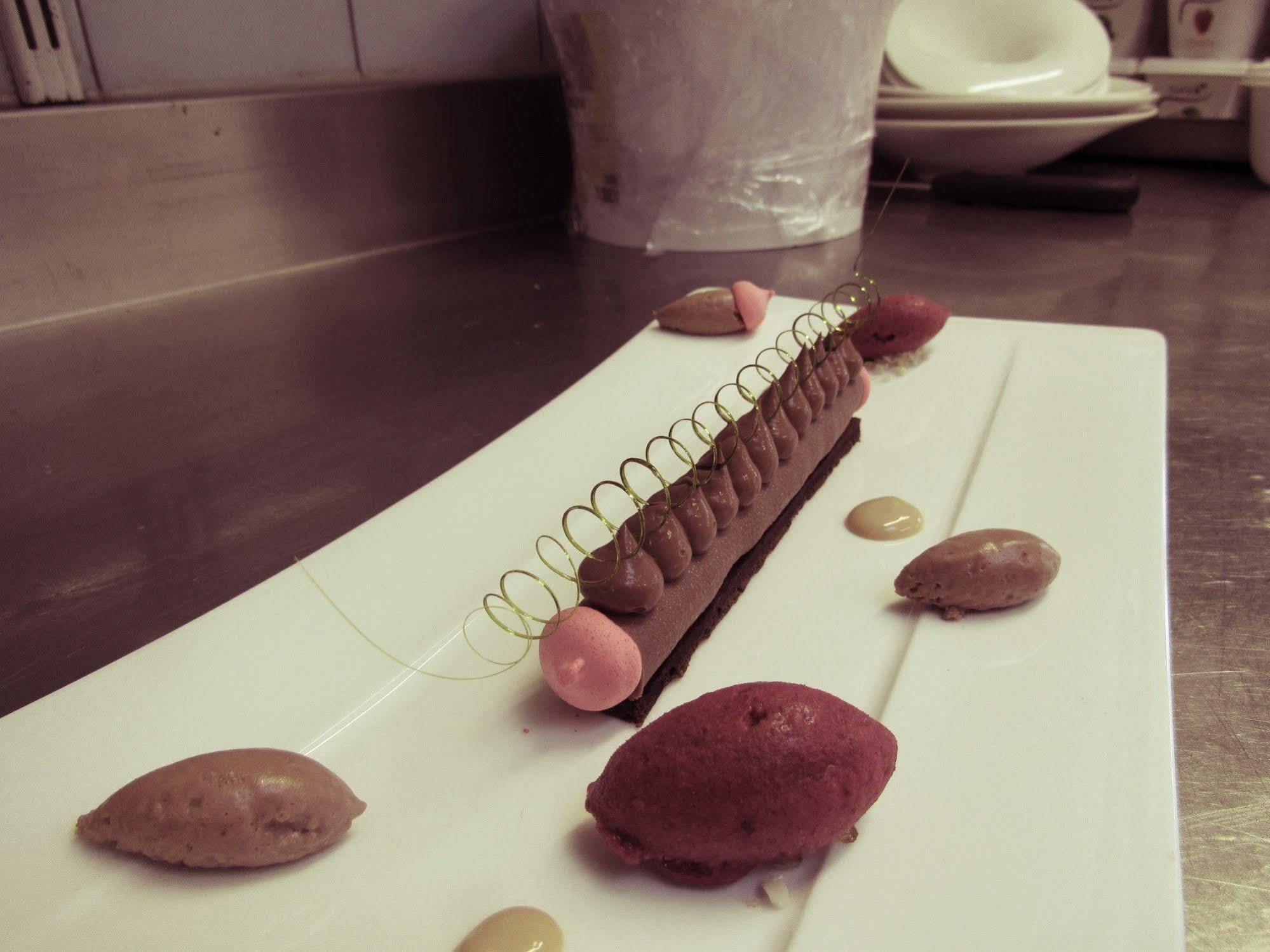 פמפול Hotel Restaurant De La Marne מראה חיצוני תמונה